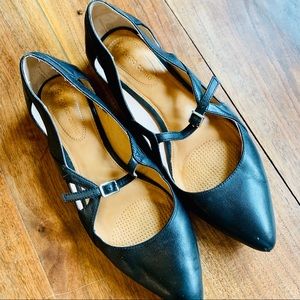 {CORSO COMO} Black Strappy Ballet Flats